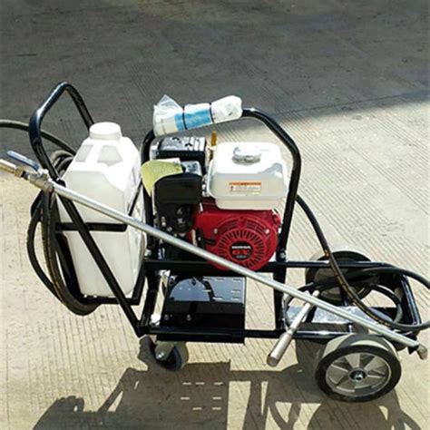 china mini asphalt bitumen emulsion sprayer wholesale paving machinery  topchinasuppliercom