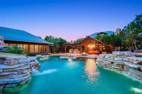 texas vacation rentals  pool vacation rentals  texas  pool