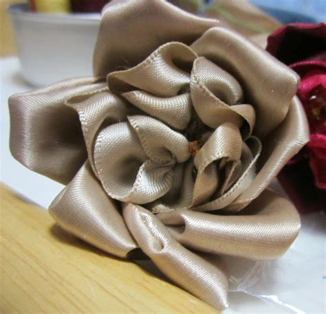 ravings   mad crafter brown roses