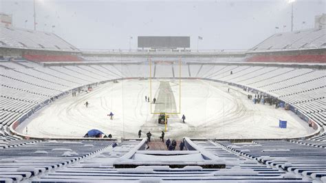 buffalo bills pittsburgh steelers game postponed  monday due