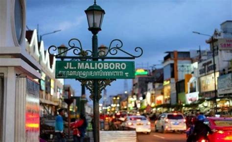 tempat wisata  jogja  buka malam hari
