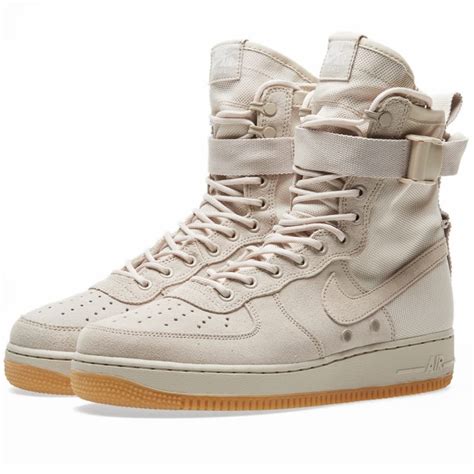 nike special field air force  string gum light brown