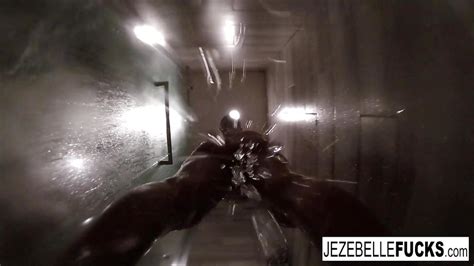 Sexy Jezebelle Bond Steamy Hot Shower 4tube