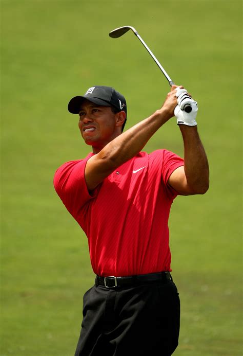tiger woods iphone wallpapers top  tiger woods iphone backgrounds wallpaperaccess
