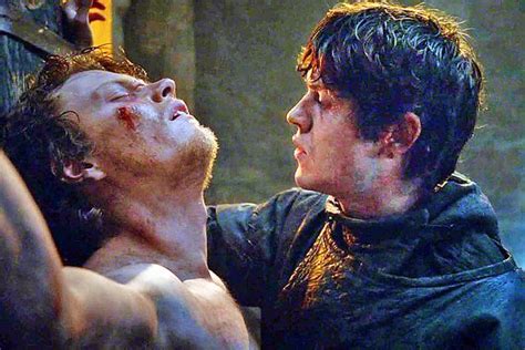 Iwan Rheon My Friends Are Jealous Of My Sex Scenes Mirror Online