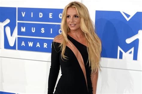 Britney Spears Back On Instagram Less Than A Week After Deactivating