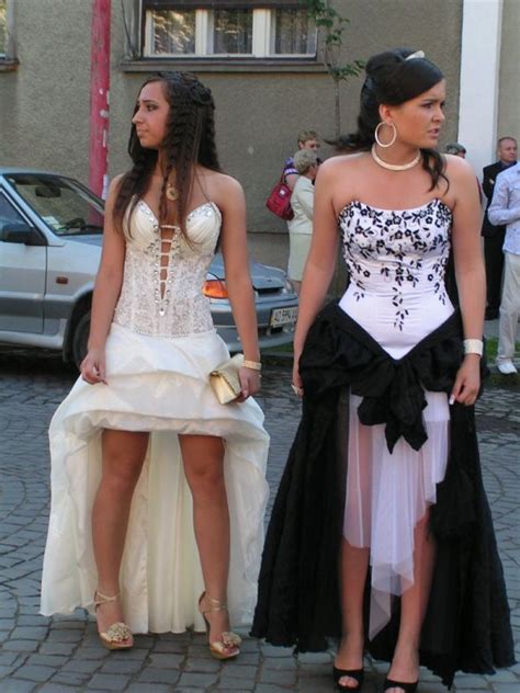 prom dress shows legs and cleavage picture ebaum s world