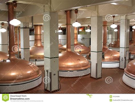 de ketels van het bier  brouwerij stock foto image  fabriek zaken