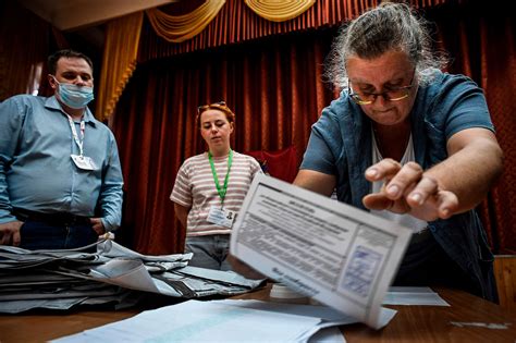 Russians Vote To Allow Putin’s Rule To Extend For 16 More Years