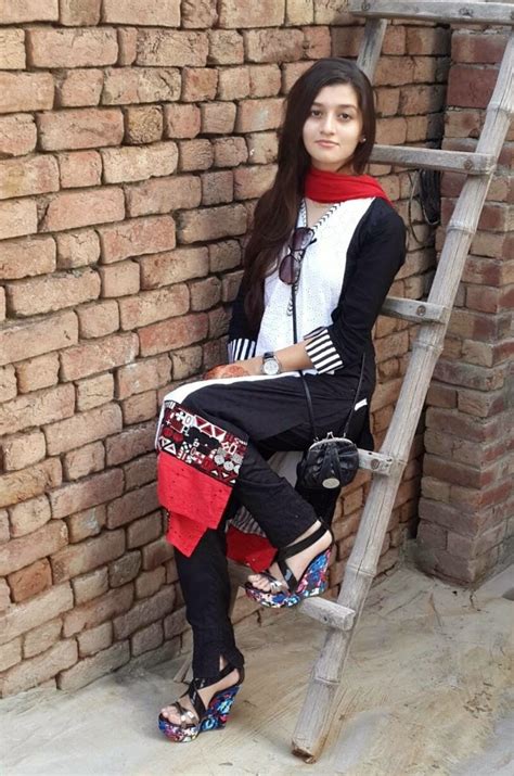 cute pakistani college pretty girls sexy photos me