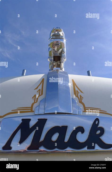 mack bulldog truck  res stock photography  images alamy