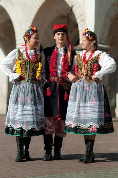 Folk Costumes From Kraków Poland [source] Polish Folk Costumes