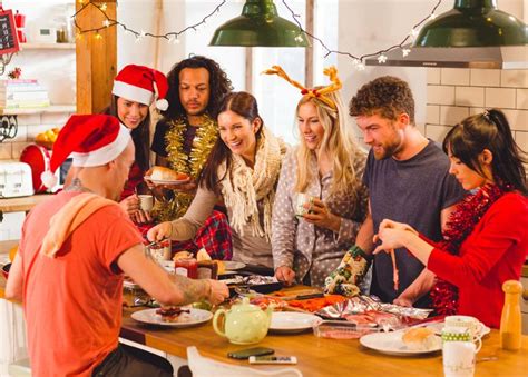 6 ways to stick to your healthy eating habits at christmas without being a bore healthista