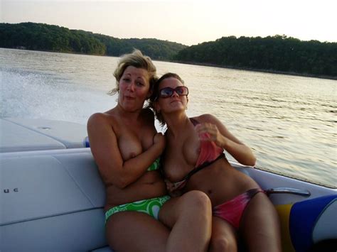 flashing tits on a boat suck dick videos