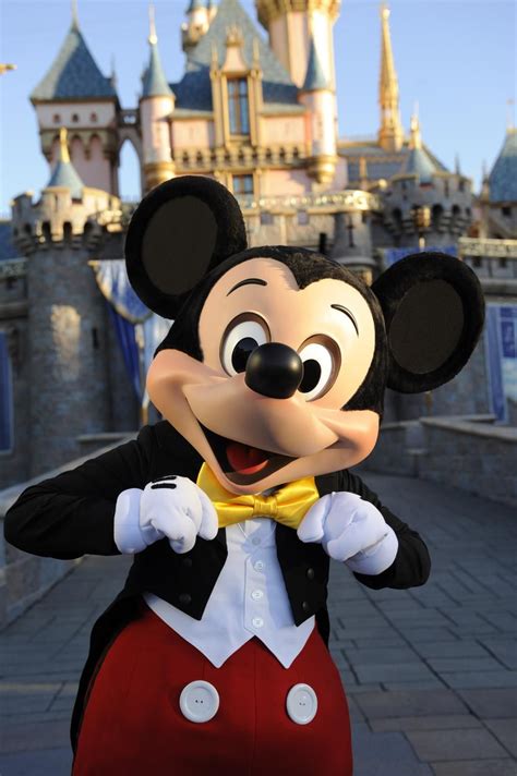 disneyland resort  twitter mickey mouse pictures disney mickey