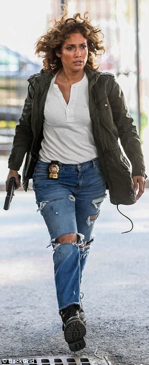 j lo points gun on the bronx set of shades of blue daily mail online