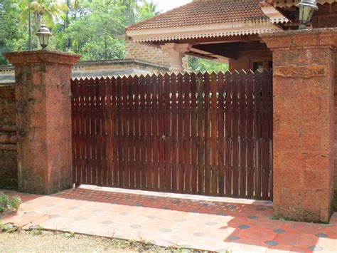 kerala gate designs  good antique design gate  kerala