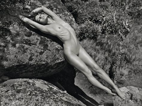 milla jovovich nude pictures pichunter