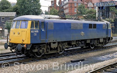 Steven Brindley One Of The Rarer Class 82 Ac Locomotives 82005