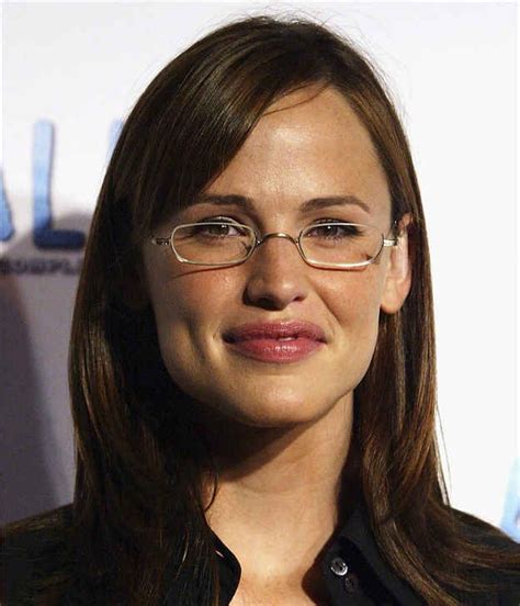 21 Celebrities Who Prove Glasses Make Women Look Super Hot Jennifer