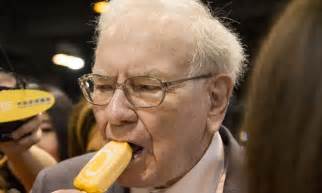 Warren Buffett Defends Junk Food Holdings With Dig At Whole Foods