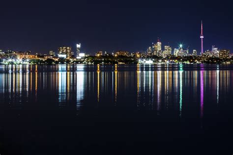 night city  waterfront skyline  image
