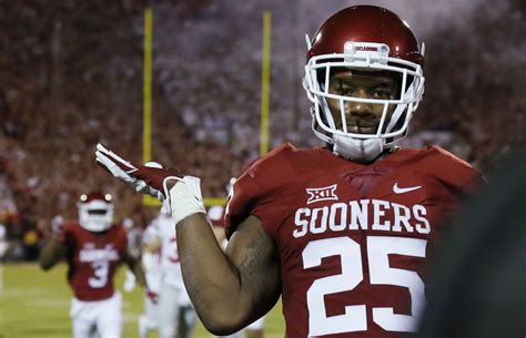 watch here s joe mixon s vicious punch that knocks out woman