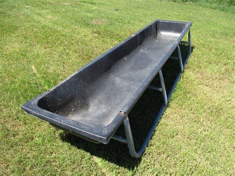 behlen country feed trough  foot bodnarus auctioneering