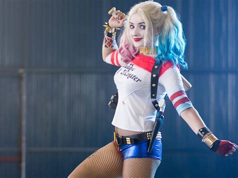 harley quinn hot bikini images sexy photos videos