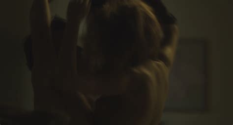 rachelle lefevre nue dans the caller