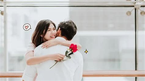 6 Rekomendasi Kado Untuk Suami Di Hari Anniversary Pertama Orami
