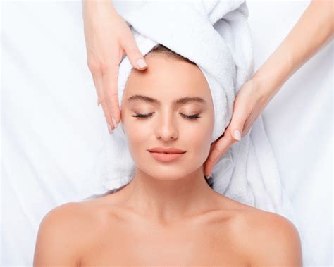 4 Benefits Of Getting A Monthly Facial Houston Tx