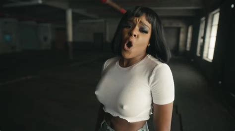 nude video celebs azealia banks sexy anna wintour 2018