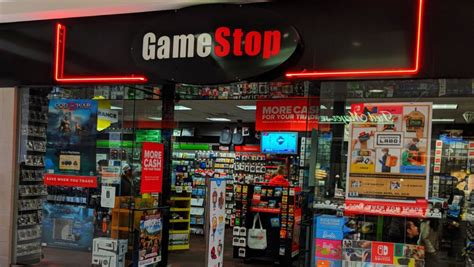 gamestop  officially starting  change    store apkrig