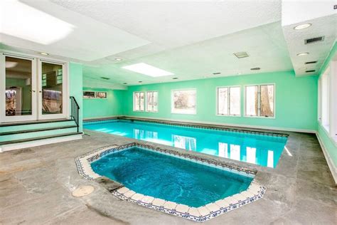 spacious briarcliff home windoor pool jacuzzi spa jacuzzi spas