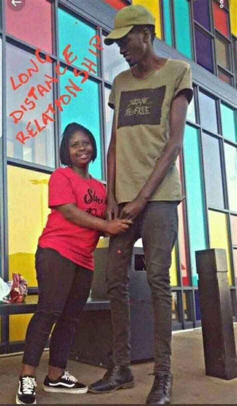 Dwarf Man Marries Tall Woman Photo Romance 2 Nigeria