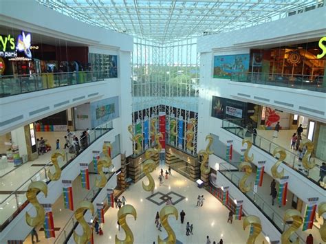 top  biggestlargest shopping malls  india hubpages