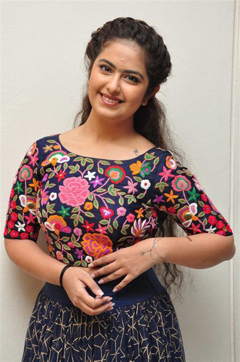 avika gor latest hot glamour photoshoot images at maanja