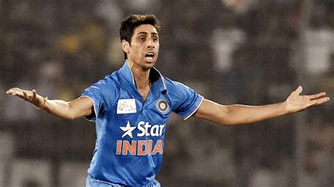 ashish nehra calls time   cricket career  play   match