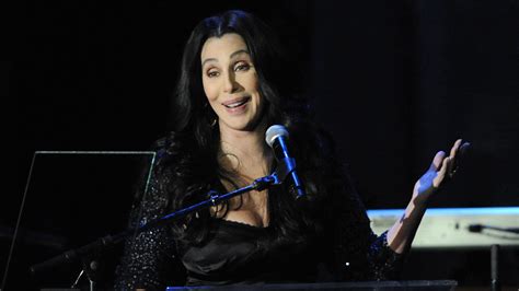 Cher Sues Financial Firm Claiming 800 000 In Losses Fox Business
