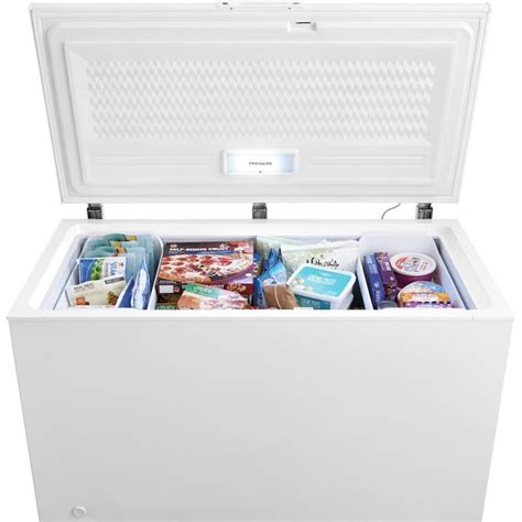 Frigidaire 14 8 Cu Ft Chest Freezer Ffcl1542aw In The Chest Freezers