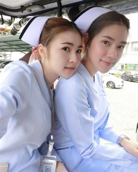 Kumpulan Foto Foto May Pang Perawat Cantik Yang Resign Karena Terlalu