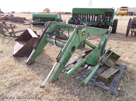 john deere  loader  guthrie  item az sold purple wave