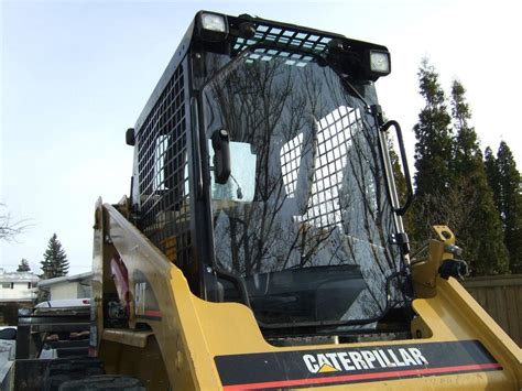 affordable shipping details  caterpillar cat skid steer  series rrear door  style