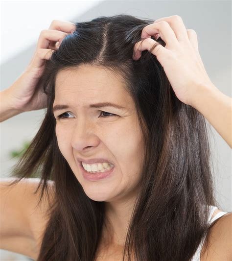 itchy scalp  common   treatment   rid     aging