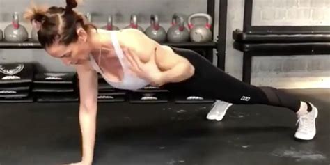Celebrity Trainer Ashley Borden S Simple Plank Variation Will