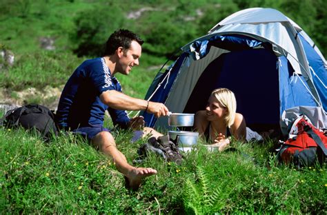 have a couple camping with your spouse i quictent