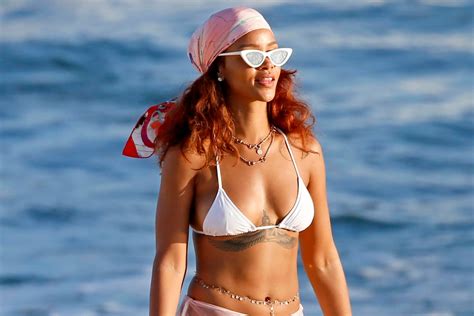 Rihanna Flaunts Her Beach Body In Hawaii Page Six