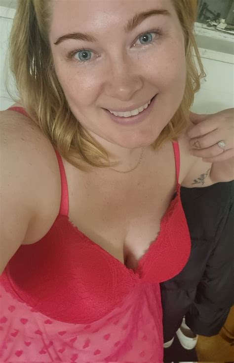 elizabeth on twitter outcalls available now brisbane honeys from