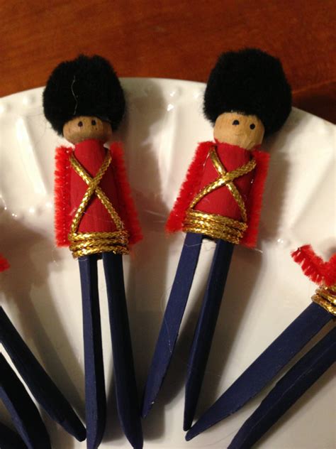 wooden clothespin soldiers pinned from pinto for ipad holiday decorations christmas